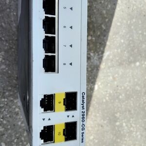 Cisco catalyst 2960 8port switch